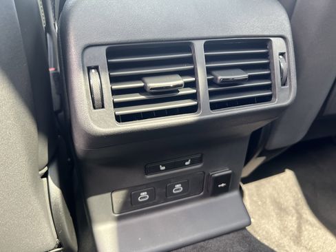 New 2026 Land Rover Range Rover Velar Autobiography image 31