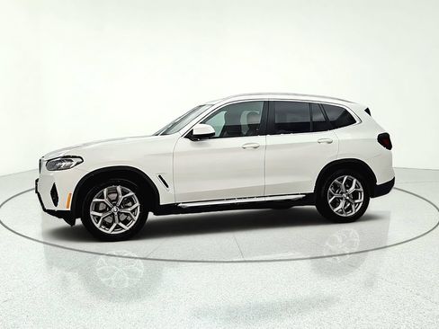 Used 2023 BMW X3 xDrive30i AWD/4WD image 3