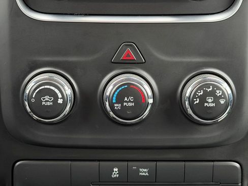 Used 2019 RAM 1500 Express image 13