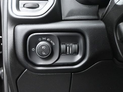 Used 2024 RAM 2500 Laramie w/ Safety Group image 28