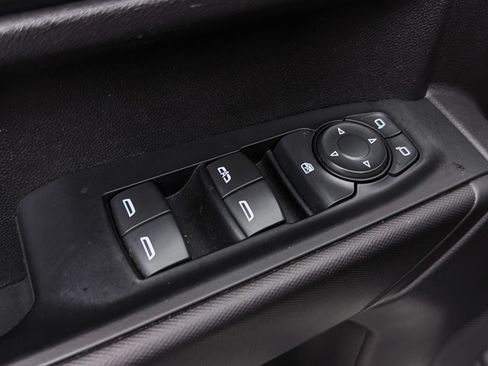 Used 2021 Chevrolet Silverado 1500 Custom w/ Safety Confidence Package RWD image 13