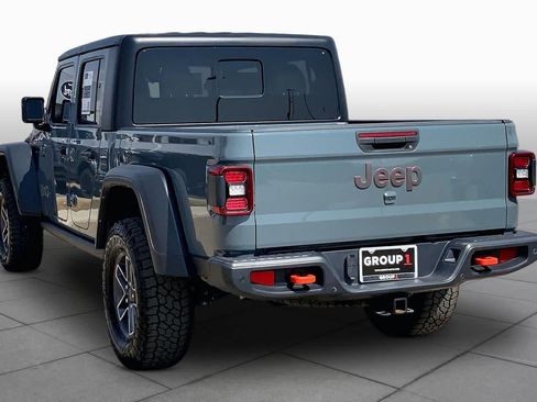 Used 2024 Jeep Gladiator Mojave w/ Safety Group AWD/4WD image 12