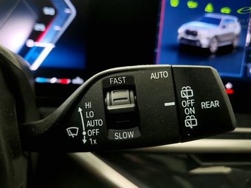 Used 2026 BMW X7 M60i AWD/4WD image 65