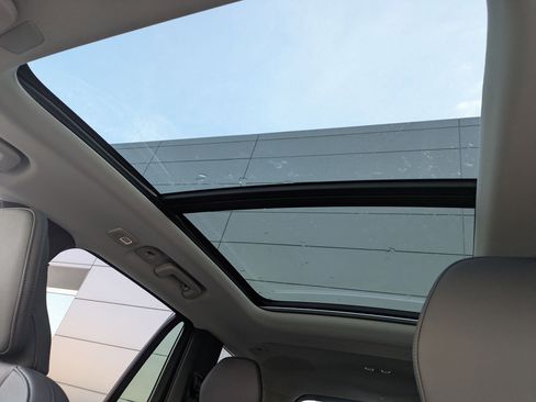 New 2026 Volvo XC90 B5 Plus w/ Protection Package image 14