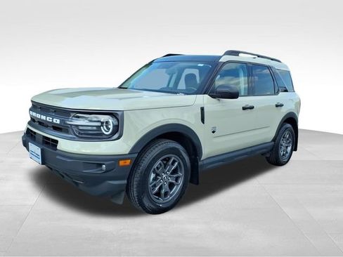 Used 2024 Ford Bronco Sport Big Bend w/ Convenience Package AWD/4WD image 2