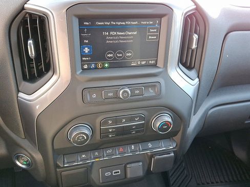 Used 2024 Chevrolet Silverado 1500 Custom Trail Boss w/ LPO, Dark Essentials Package image 14