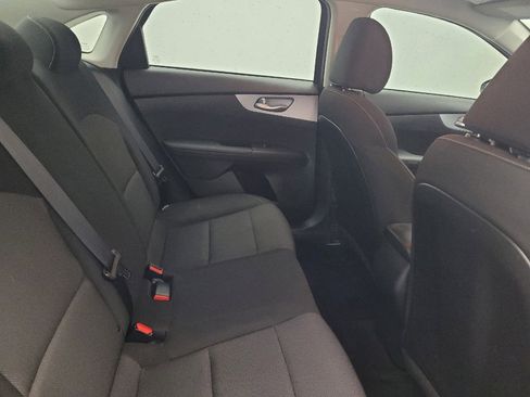 Used 2023 Kia Forte LXS w/ LXS Technology Package image 19