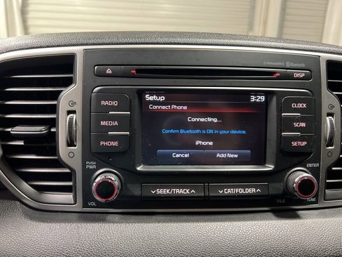 Used 2017 Kia Sportage LX FWD image 32