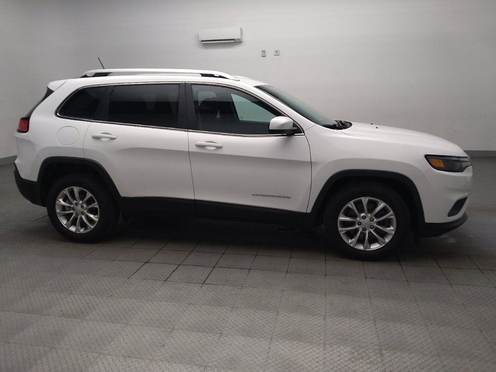 Used 2019 Jeep Cherokee Latitude w/ Popular Appearance Group FWD image 11