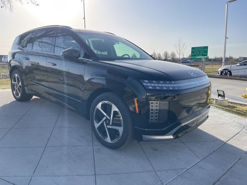 New 2026 Hyundai Ioniq 9 Calligraphy AWD/4WD image 7