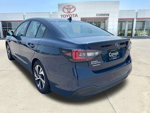 Used 2025 Subaru Legacy Premium AWD/4WD image 3