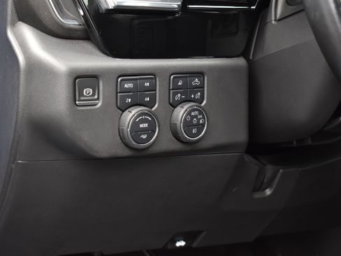 Used 2023 Chevrolet Silverado 1500 RST image 22