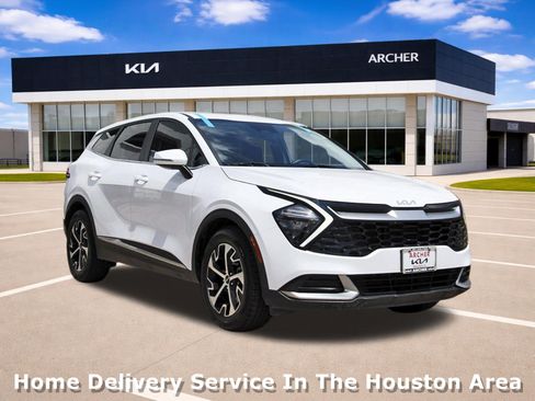 Certified 2023 Kia Sportage EX FWD image 1