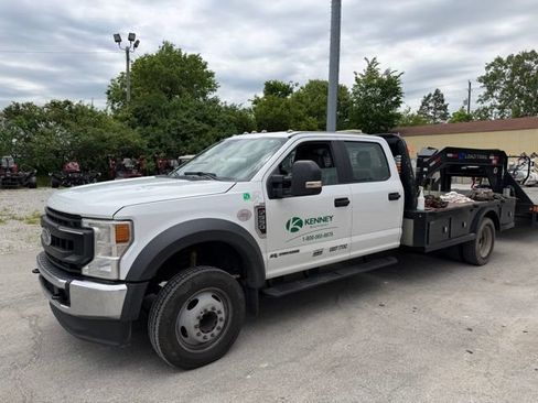 Used 2022 Ford F550 2WD Crew Cab Super Duty w/ Power Equipment Group image 2