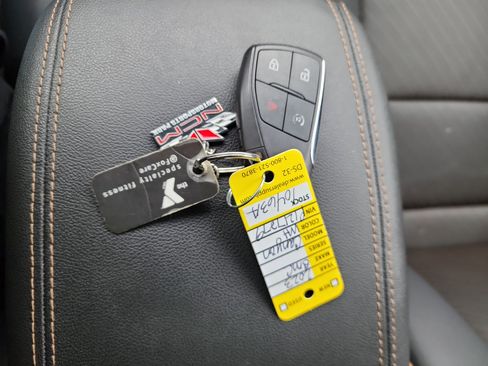 Certified 2023 GMC Canyon AT4 w/ AT4 Premium Package image 33