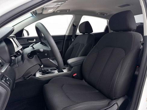 Used 2020 Kia Optima LX image 18