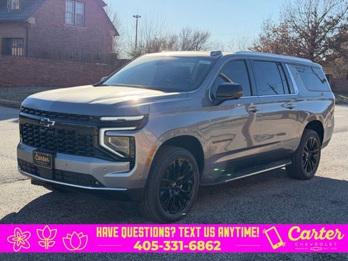 New 2026 Chevrolet Suburban Premier image 4