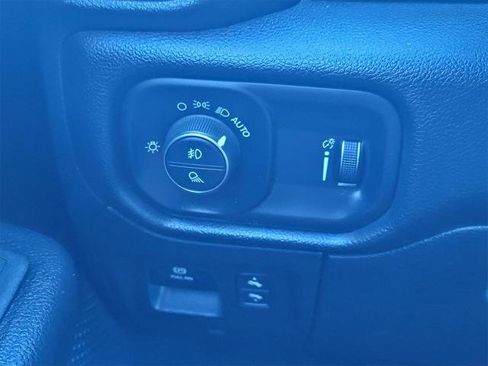 Certified 2023 RAM 1500 Big Horn image 29