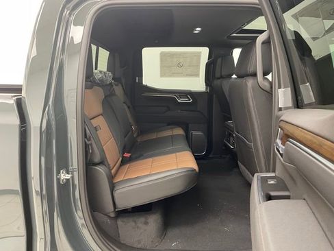 New 2026 Chevrolet Silverado 1500 High Country w/ High Country Premium Package AWD/4WD image 16