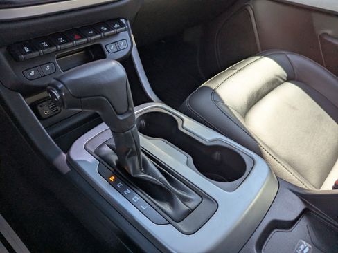 Certified 2021 Chevrolet Colorado ZR2 w/ Colorado ZR2 Bison Edition image 26