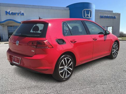 Used 2016 Volkswagen Golf SE FWD image 4