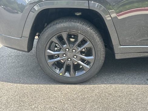 New 2026 Jeep Grand Cherokee Limited AWD/4WD image 17