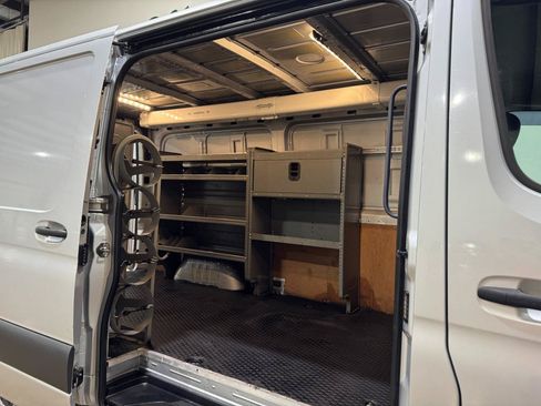 Used 2021 Mercedes-Benz Sprinter 2500 image 11