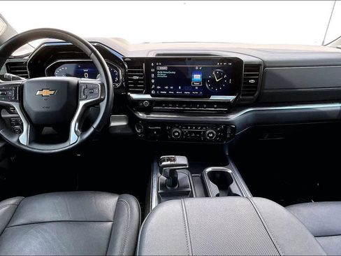 Used 2023 Chevrolet Silverado 1500 LTZ w/ Technology Package AWD/4WD image 15