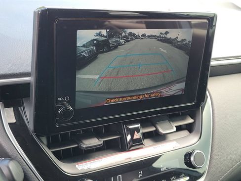 Certified 2024 Toyota Corolla Cross LE FWD image 15