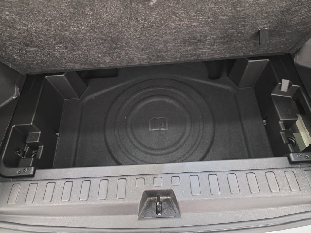 Used 2024 Chevrolet Equinox LT FWD image 16