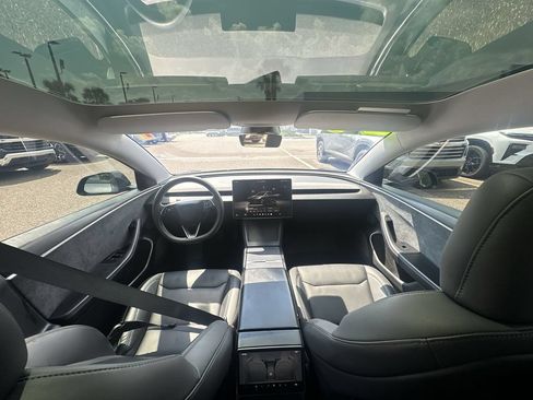 Used 2024 Tesla Model 3 Long Range AWD/4WD image 18