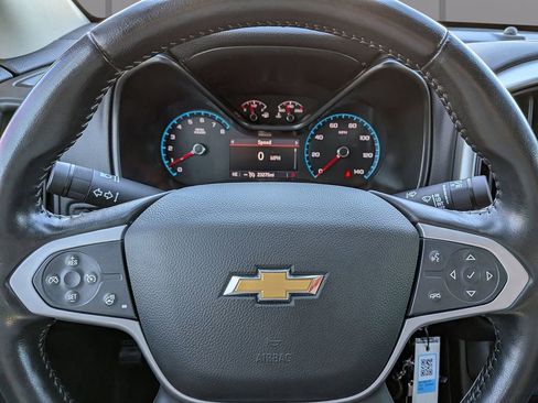 Used 2021 Chevrolet Colorado ZR2 w/ ZR2 Midnight Special Edition image 34