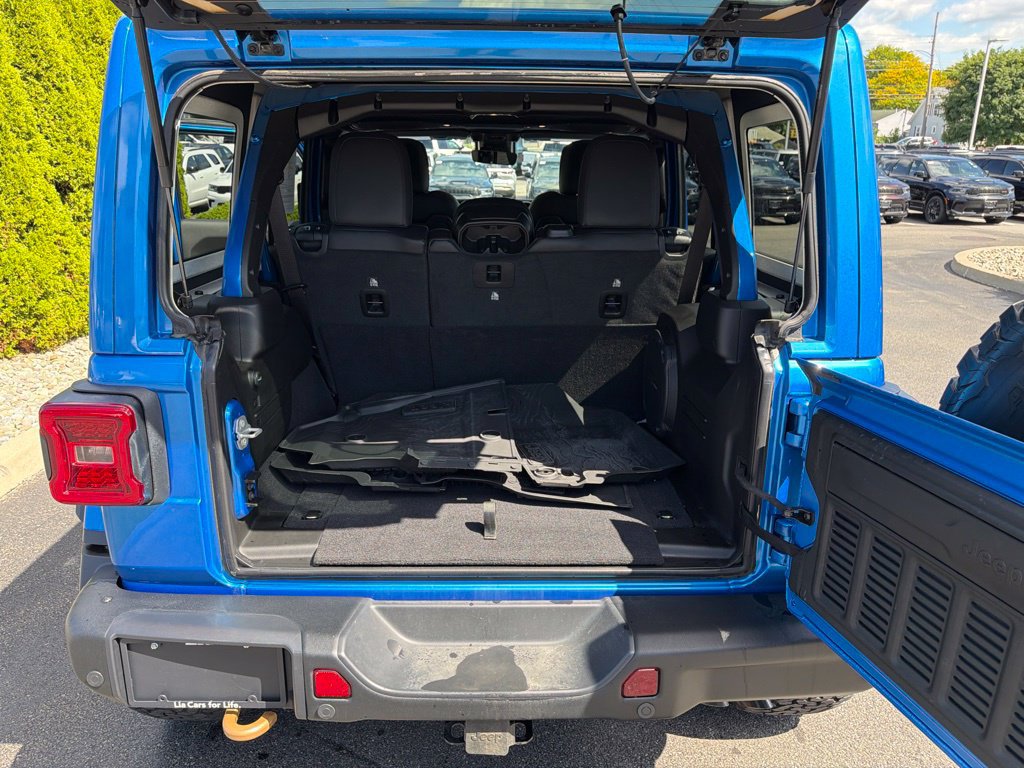 Used 2025 Jeep Wrangler Unlimited Rubicon 392 AWD/4WD image 24