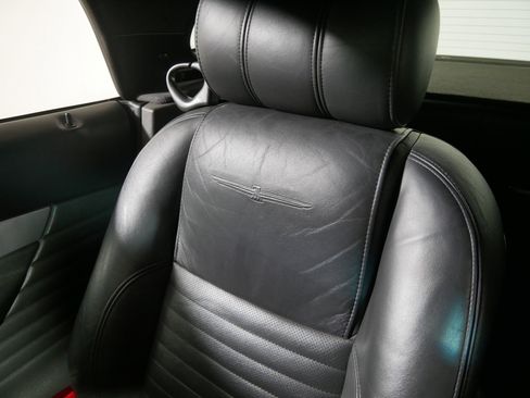Used 2002 Ford Thunderbird image 12