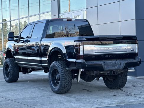 Used 2017 Ford F350 Platinum w/ Platinum Ultimate Package image 6