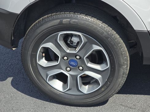 Used 2022 Ford EcoSport S AWD/4WD image 9