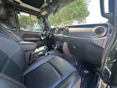Used 2022 Jeep Gladiator Mojave w/ Trailer Tow Package AWD/4WD image 29