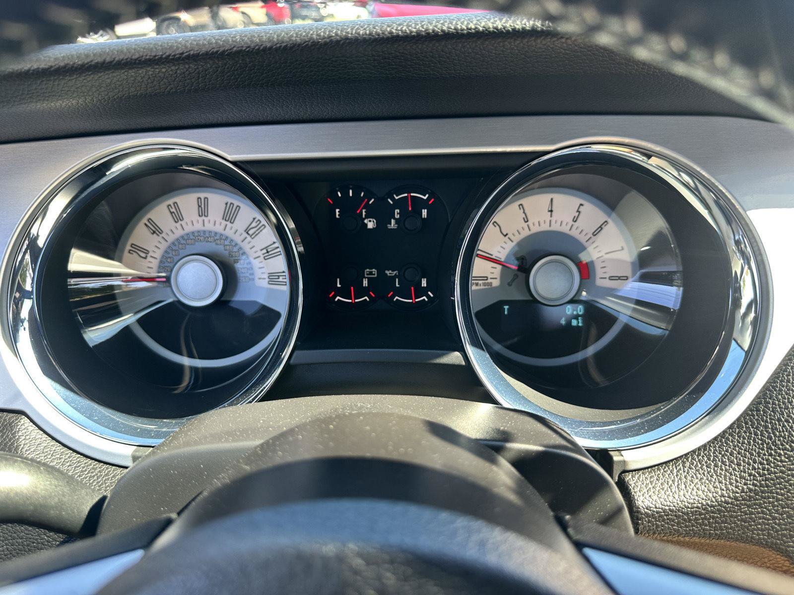 Used 2011 Ford Mustang GT Premium w/ Security Pkg RWD image 71