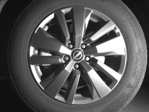 Used 2025 Nissan Pathfinder SV image 12