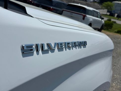 Certified 2026 Chevrolet Silverado 1500 LT AWD/4WD image 8