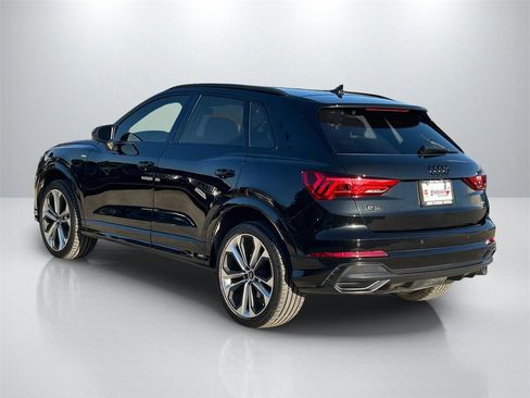 Used 2022 Audi Q3 2.0T Premium Plus image 7