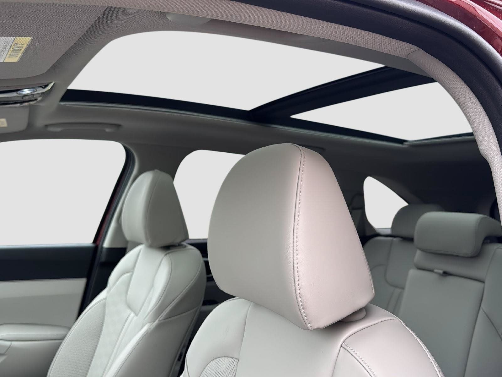 Used 2025 Kia Sorento S w/ Panoramic Sunroof Package FWD image 22
