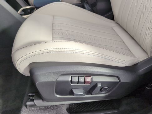 Certified 2025 MINI Cooper Countryman S image 10