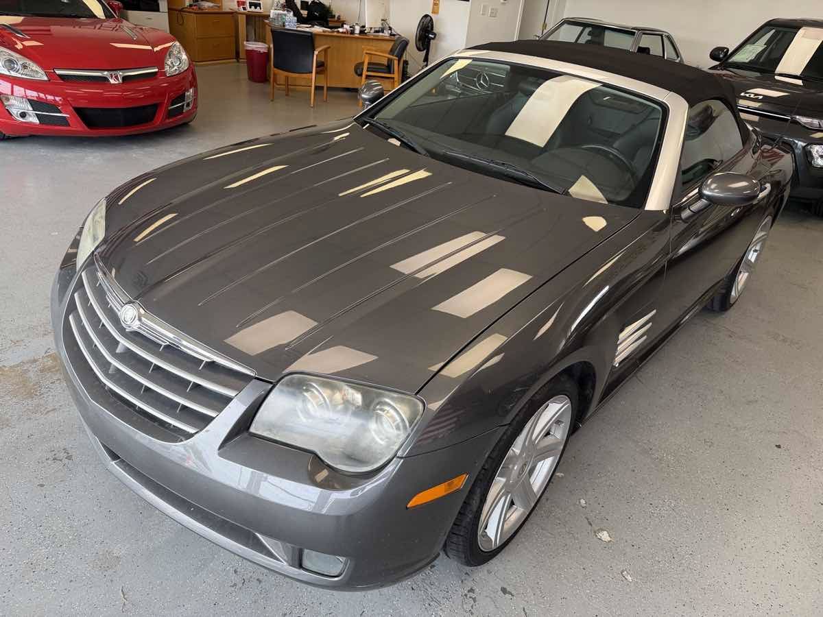 Used 2005 Chrysler Crossfire Limited RWD image 44