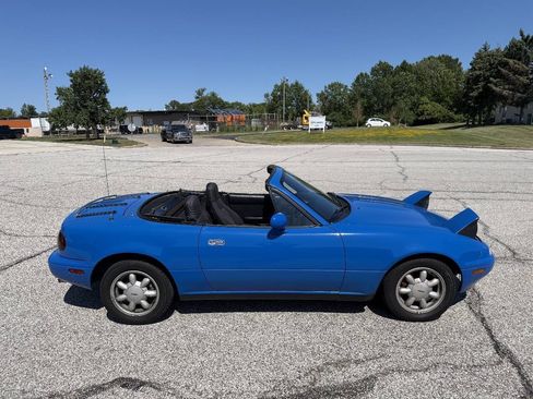 Used 1990 MAZDA MX-5 Miata RWD image 5