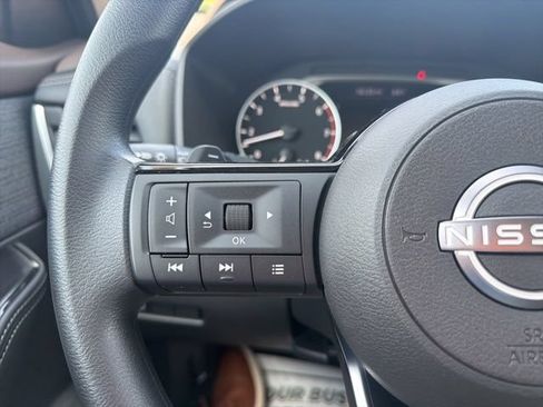 Certified 2023 Nissan Rogue SV AWD/4WD image 18