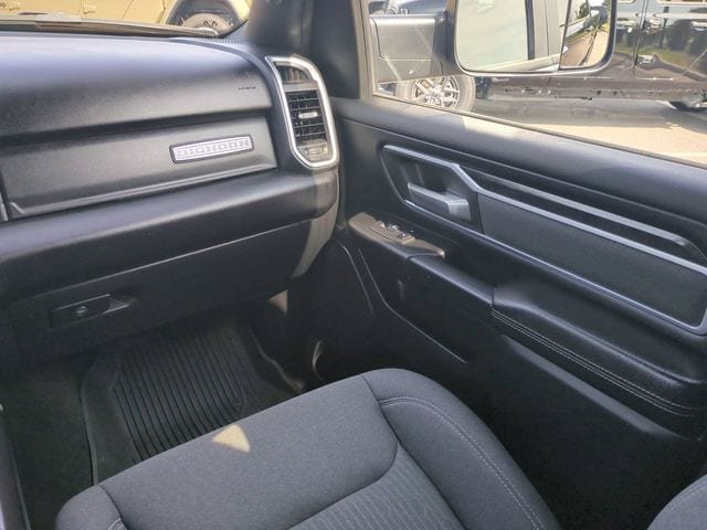 Used 2023 RAM 1500 Big Horn AWD/4WD image 17