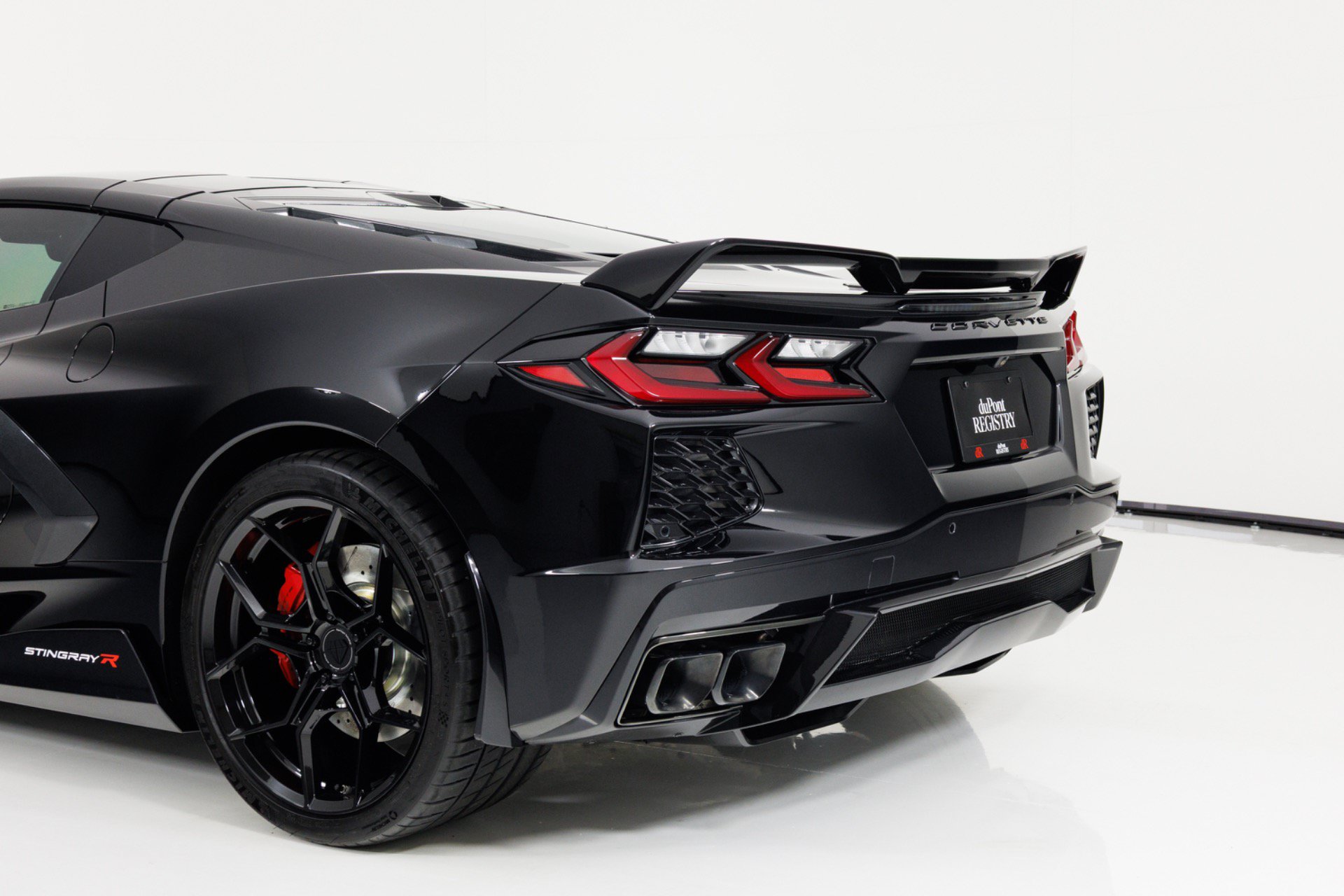 Used 2024 Chevrolet Corvette Stingray Premium Cpe w/ Z51 Performance Package RWD image 75