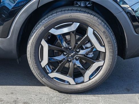 Certified 2023 Kia Telluride EX image 10