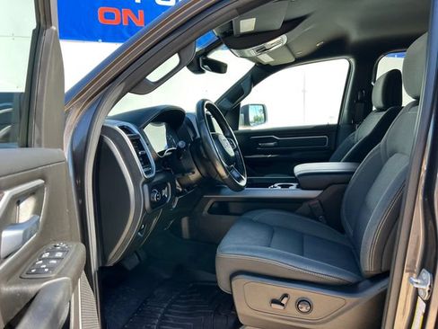Used 2023 RAM 1500 Big Horn AWD/4WD image 4